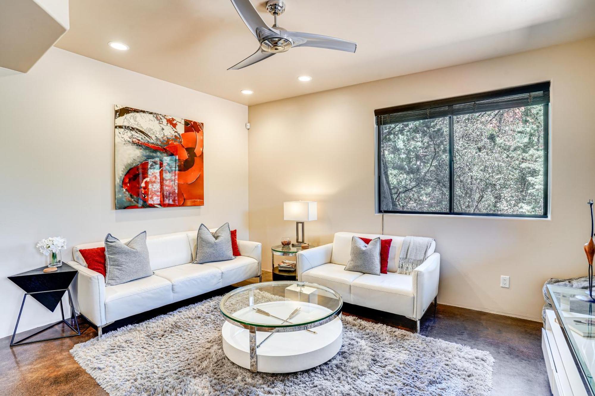 Sedona Couples Retreat With Patio Walk To Trails! 아파트 외부 사진